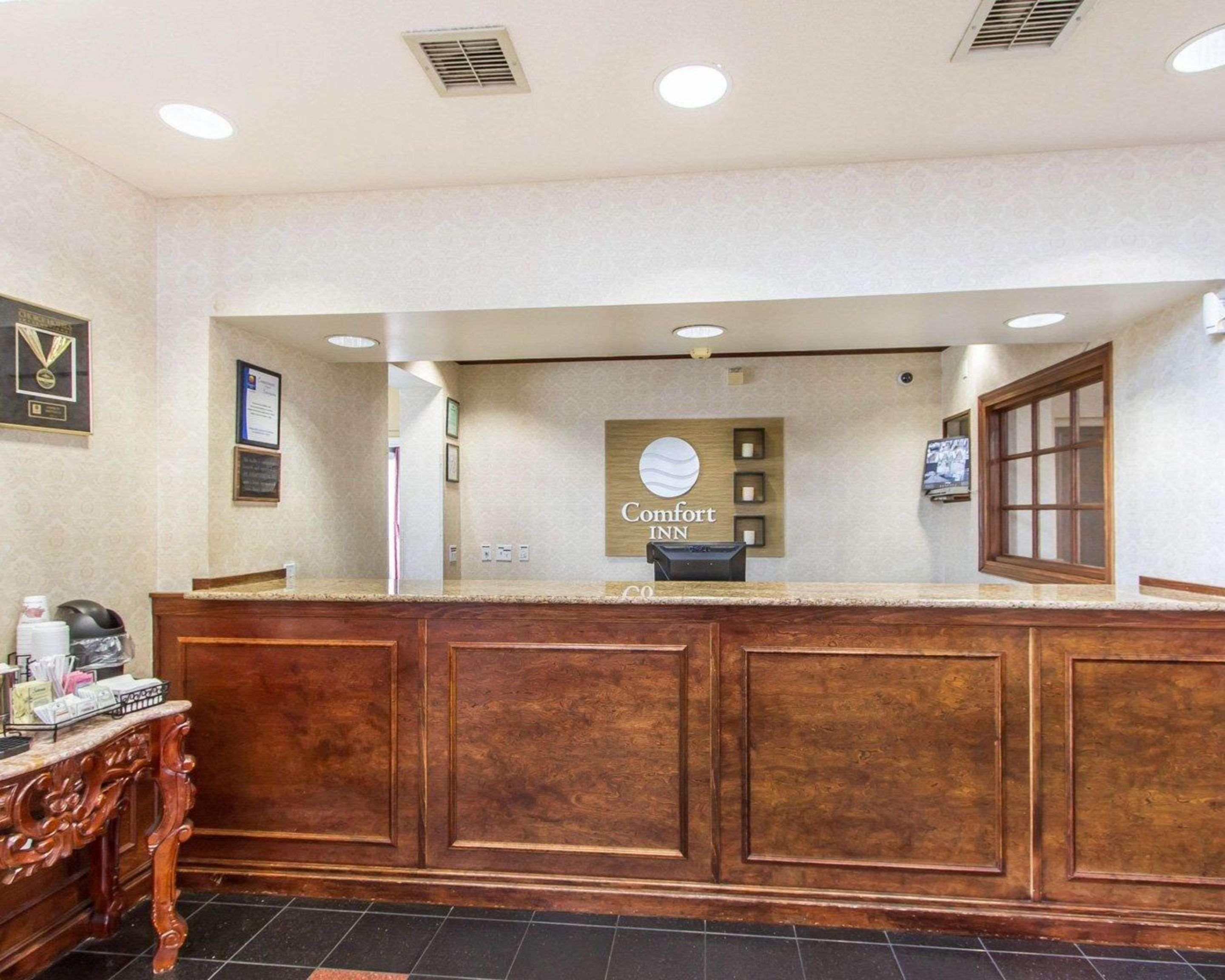 Comfort Inn Greenville I-65 מראה חיצוני תמונה